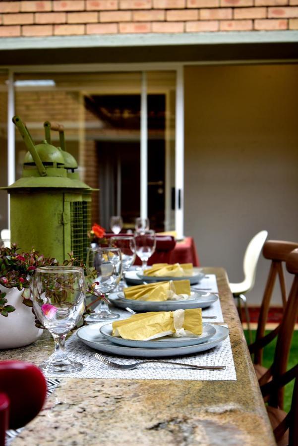 Five O'Clock Zen Boutique Guest House เซนทูเรียน ภายนอก รูปภาพ